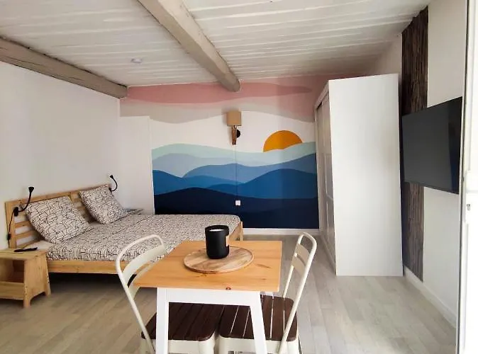 Grand Studio&terrasse Privée Hyères